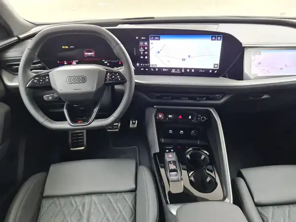 AUDI SQ5 TFSI (10/19)