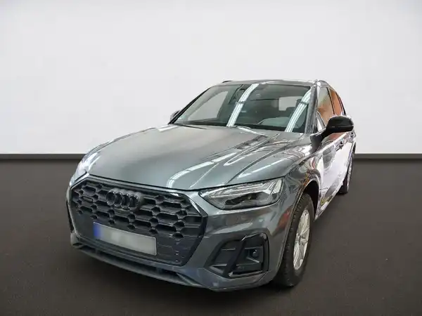 AUDI Q5 S line 50 TFSI e qu Pano black MATRIX AIR (2/4)