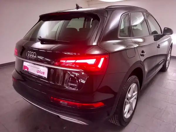 AUDI Q5 50 TFSI e qu Hybrid Stadt Tour ACC Spur virtual (17/18)