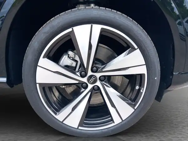 AUDI Q5 Sportback edition one TDI (16/16)