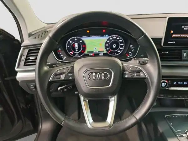 AUDI Q5 design 50 TDI qu. Tour AHK Kamera Pano Virtuel LED (11/17)