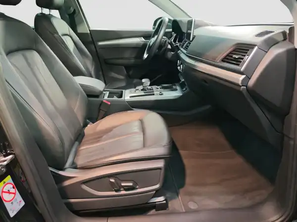 AUDI Q5 design 50 TDI qu. Tour AHK Kamera Pano Virtuel LED (15/17)