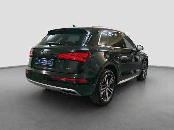 AUDI Q5 design 50 TDI qu. Tour AHK Kamera Pano Virtuel LED (5/17)