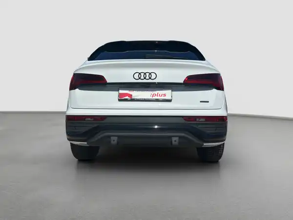 AUDI Q5 Sportback S line 40 TFSI qu. 5JGAR Tour MATRIX Virtual (6/17)