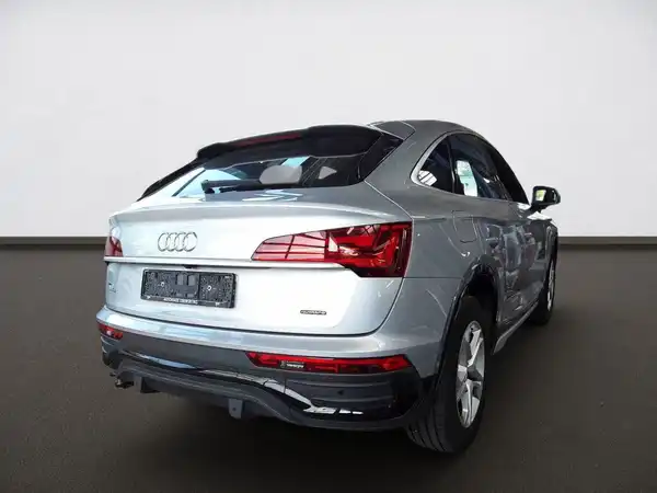 AUDI Q5 Sportback advanced 50 TFSI e quattro (5/8)