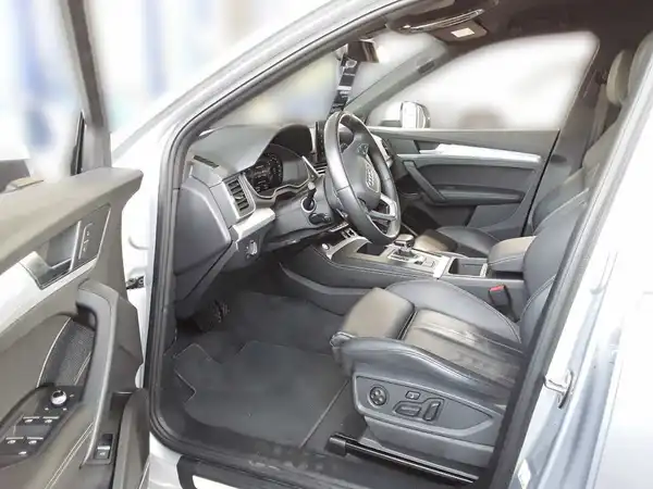 AUDI Q5 Sportback advanced 50 TFSI e quattro (6/8)