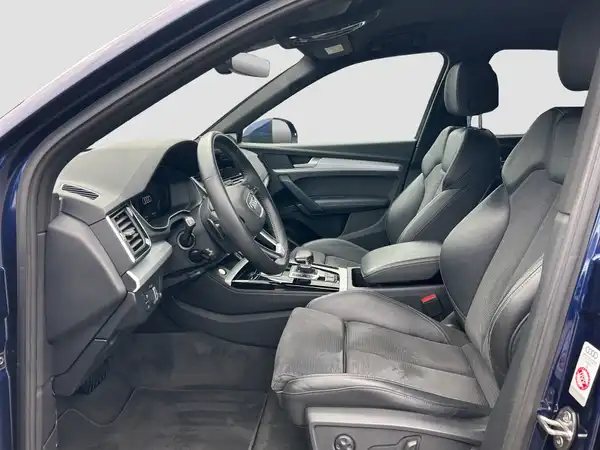 AUDI Q5 S line 55 TSFI e quattro (8/16)