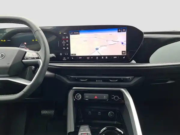 AUDI Q5 TDI quattro (12/16)
