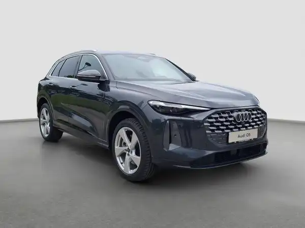 AUDI Q5 TDI quattro (4/16)