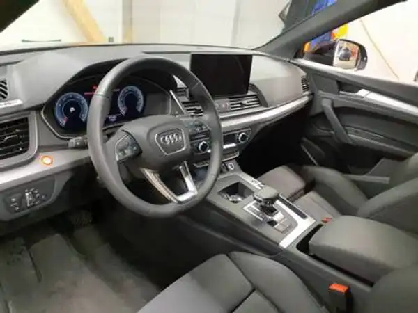AUDI Q5 Sportback S line 2.0 TSFI 5JGAR Business 360 AHK ACC Virtual (4/4)