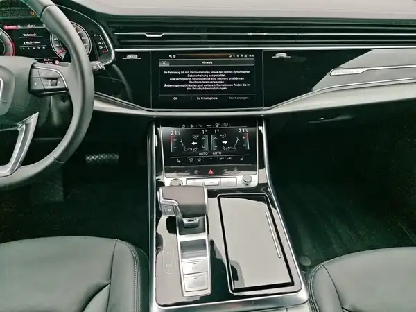 AUDI Q7 S line 50 TDI qu. 5JGAR HUD Matrix Pano ACC AHK (12/17)