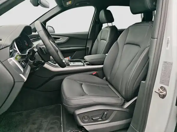 AUDI Q7 S line 50 TDI qu. 5JGAR HUD Matrix Pano ACC AHK (8/17)
