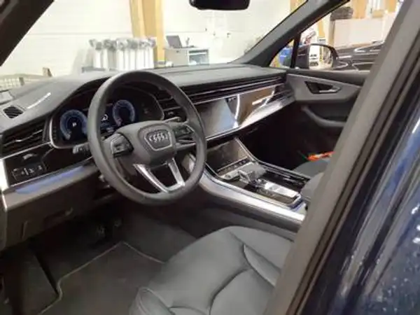 AUDI Q7 S line 45 TDI quattro (5/5)