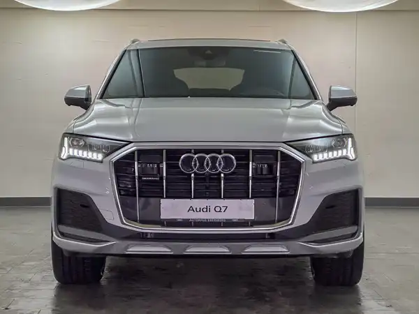 AUDI Q7 S line 50 TDI quattro (3/21)
