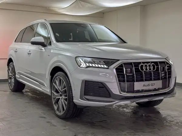 AUDI Q7 S line 50 TDI quattro (4/21)