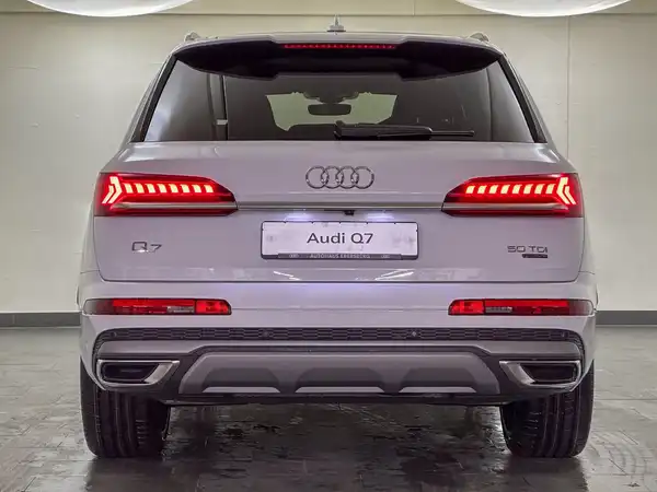 AUDI Q7 S line 50 TDI quattro (6/21)