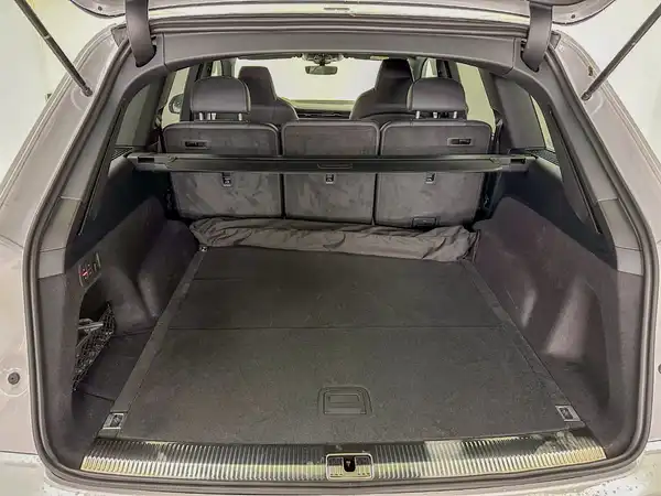 AUDI Q7 S line 50 TDI quattro (10/21)
