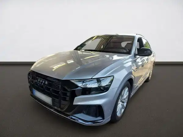 AUDI SQ8 (2/4)