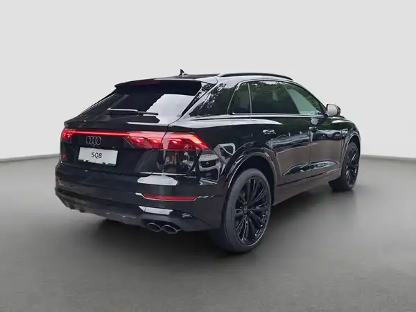 AUDI SQ8 SUV 4.0 TSFI (5/17)