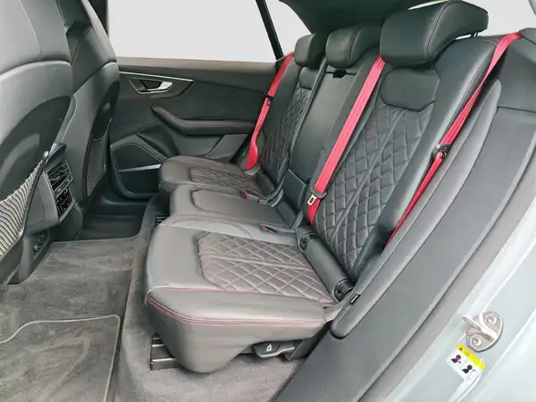 AUDI Q8 50 TDI qu (9/16)