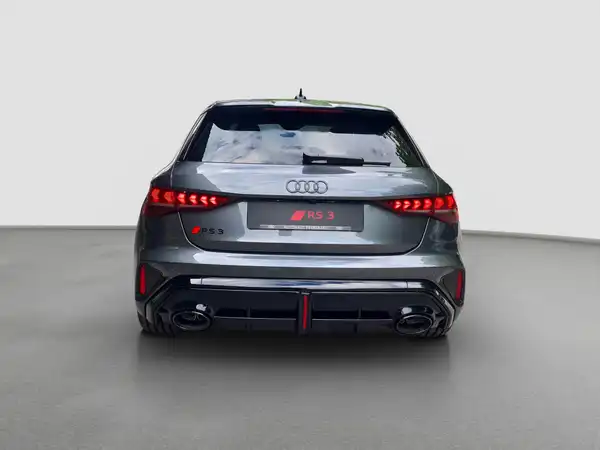 AUDI RS 3 Sportback qu. (6/17)