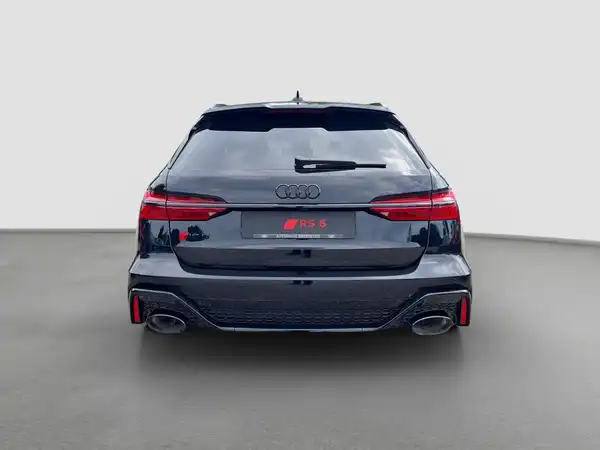 AUDI RS 6 Avant performance (6/17)