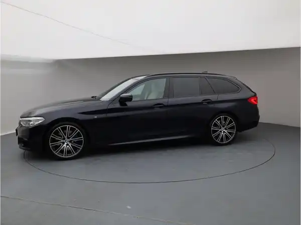 BMW 540d xDrive Tour (3/28)