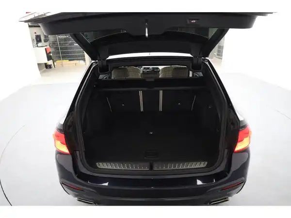 BMW 540d xDrive Tour (26/28)