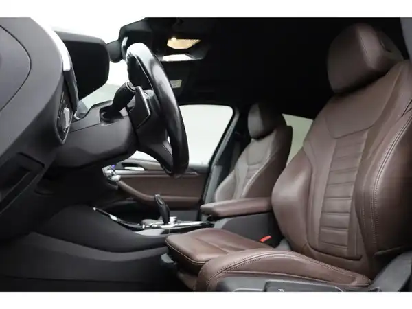 BMW X3 xDrive30i (24/26)