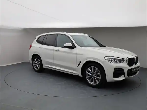 BMW X3 xDrive30i (7/26)