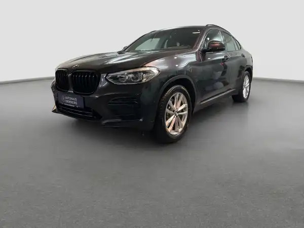 BMW X4 xDrive 30 i Advantage Business HUD Kamera (2/17)