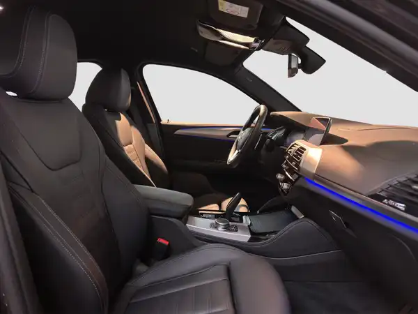 BMW X4 xDrive 30 i Advantage Business HUD Kamera (15/17)