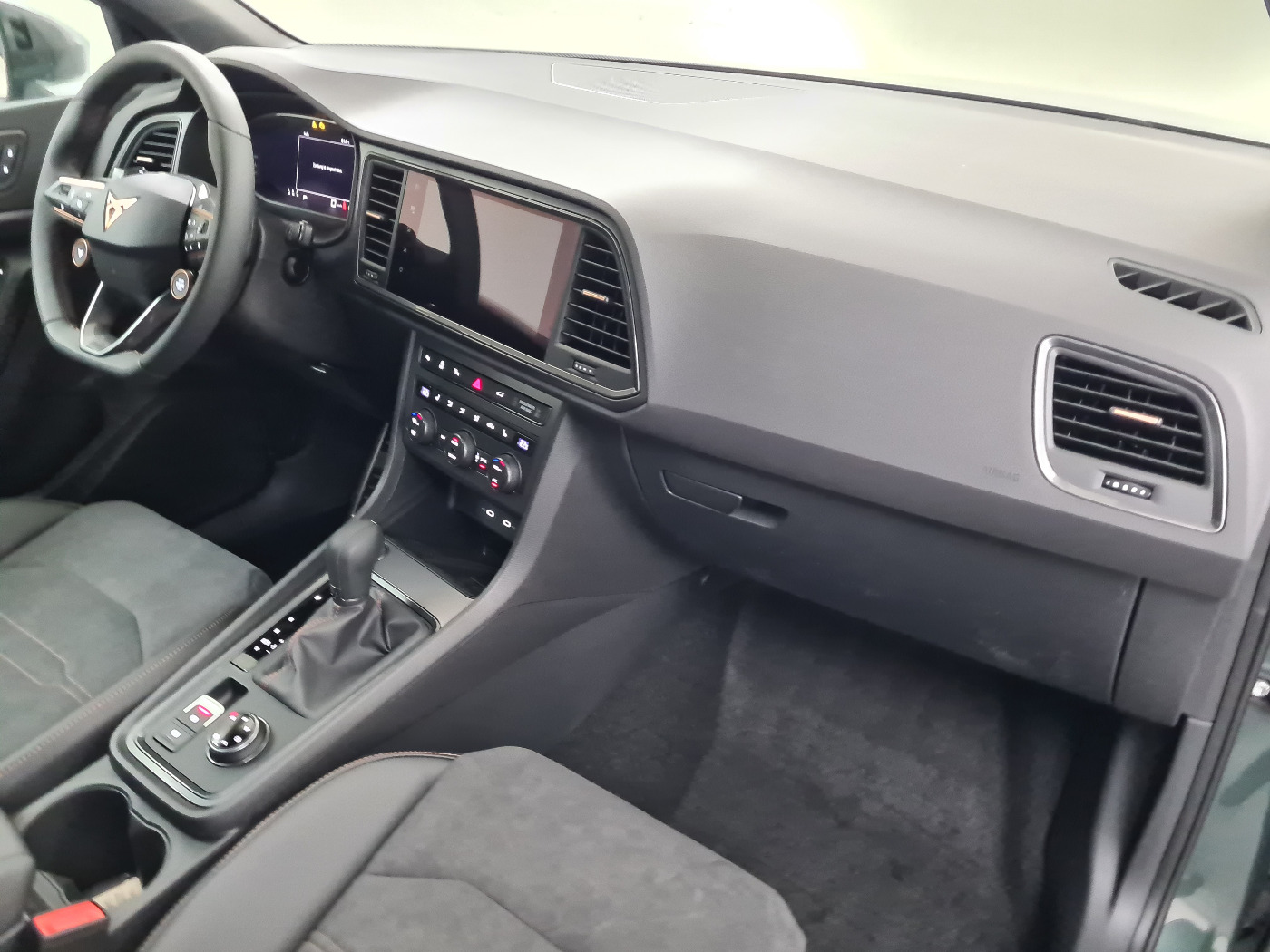 CUPRA Ateca 2.0 TSI 4Drive 221 KW (17/17)