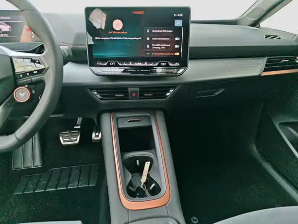 CUPRA Born Edition Dynamic 170 KW (11/16)