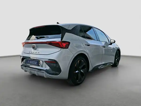 CUPRA Born Edition Dynamic 170 KW (4/16)