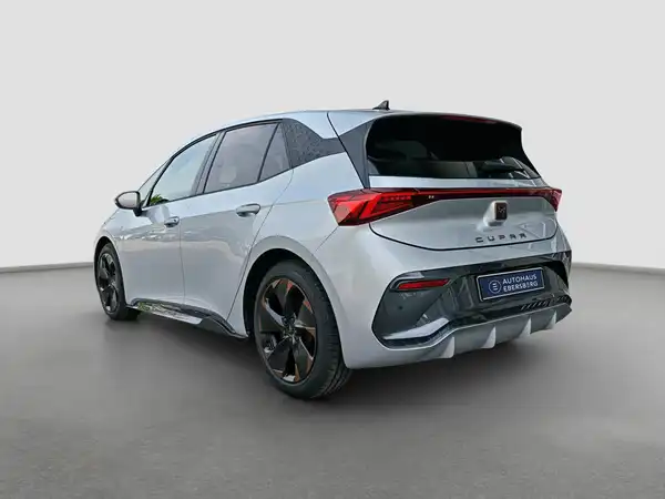 CUPRA Born Edition Dynamic 170 KW (6/16)