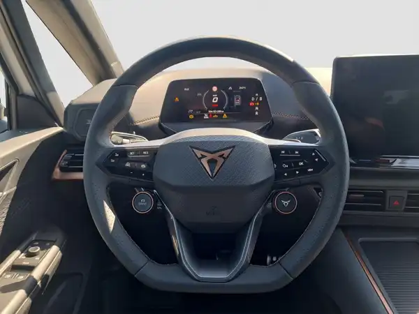CUPRA Born VZ 240 KW 79 kWh (11/17)