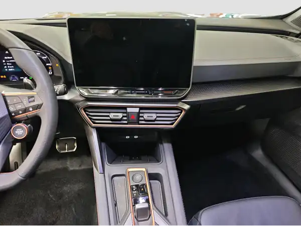 CUPRA Formentor VZ Black Edition 245 KW (12/16)