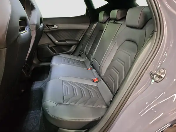 CUPRA Formentor VZ Black Edition 245 KW (9/16)