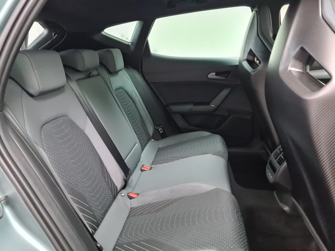 CUPRA Formentor 4-Drive 245 KW VZ Extreme (16/18)