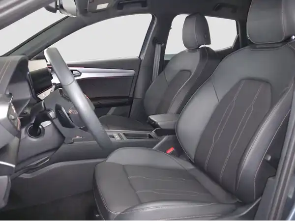 CUPRA Formentor 2.0 TSI Kamera LED Virtual App Assist Allwetter (8/16)