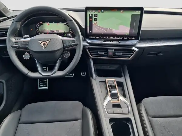 CUPRA Leon 1.5 eHybrid 150 KW DSG (10/17)