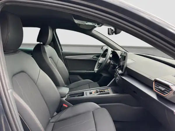 CUPRA Leon Sportstourer 1.5 TSI ACC Connect Kamera Navi Winter (14/16)
