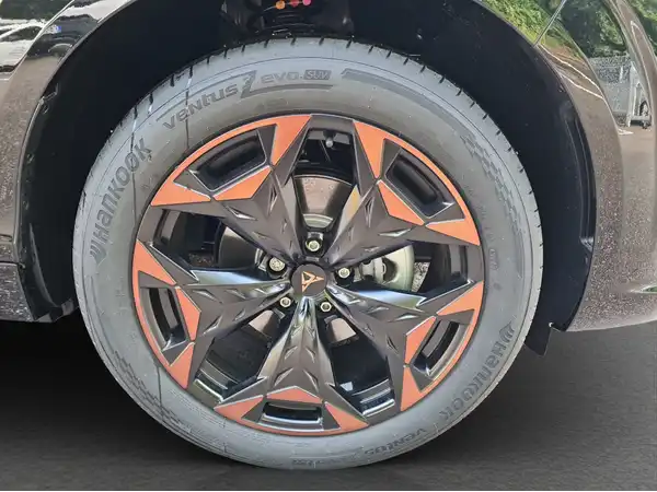 CUPRA Terramar 1.5 eTSI DSG (16/16)
