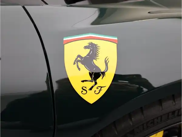 FERRARI SF90 (20/24)