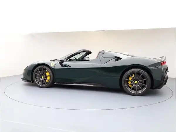 FERRARI SF90 (3/24)