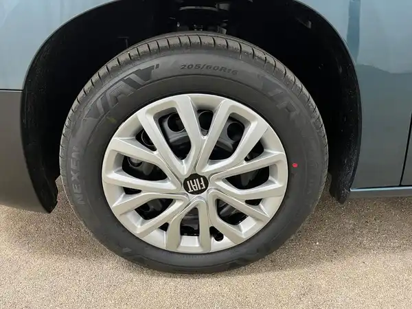 FIAT Doblo Kombi L2 Automatik (18/18)