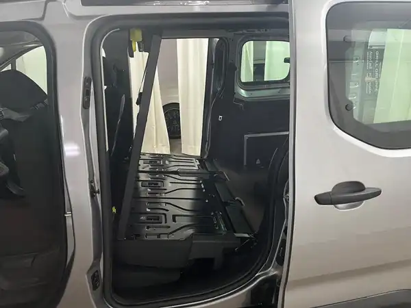 FIAT Doblo L2 Multicab (17/21)