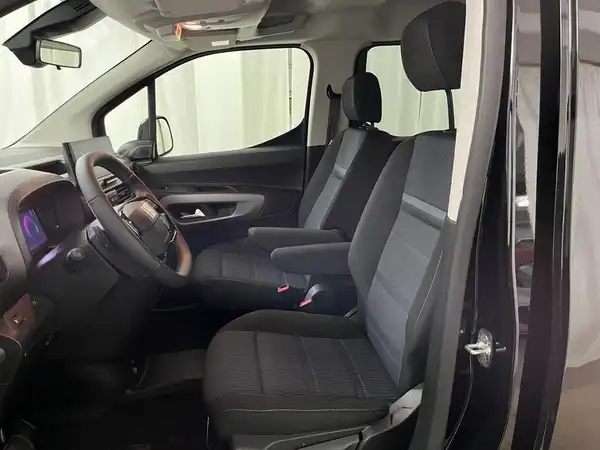 FIAT Doblo Kombi L2 Automatik (8/19)