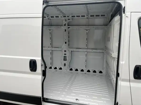 FIAT Ducato E-Ducato 35 L3H2 (16/20)